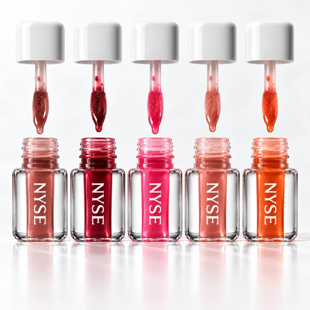 NYSE Lip Oil Gloss Lippenöl – Flakons und Applikatoren des Sortiments