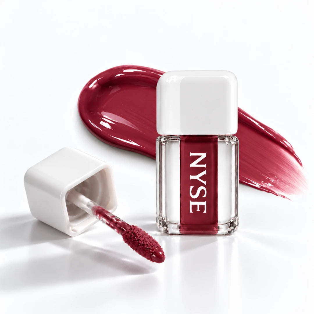 NYSE Lip Tints Lippenfarbe LT04 Red Velvet – Applikator und Textur