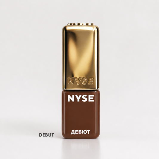 Pigmento PMU per labbra NYSE Debut in tonalità marrone nude, presentato nel flacone dorato della collezione Gold.
