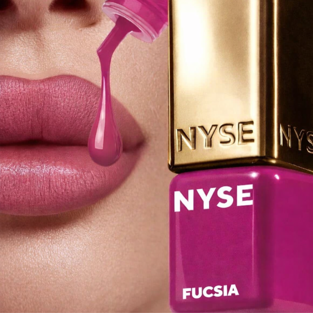 NYSE Fucsia pigmento PMU labbra rosa fucsia con esempio visivo di risultato lip blush luminoso e moderno

