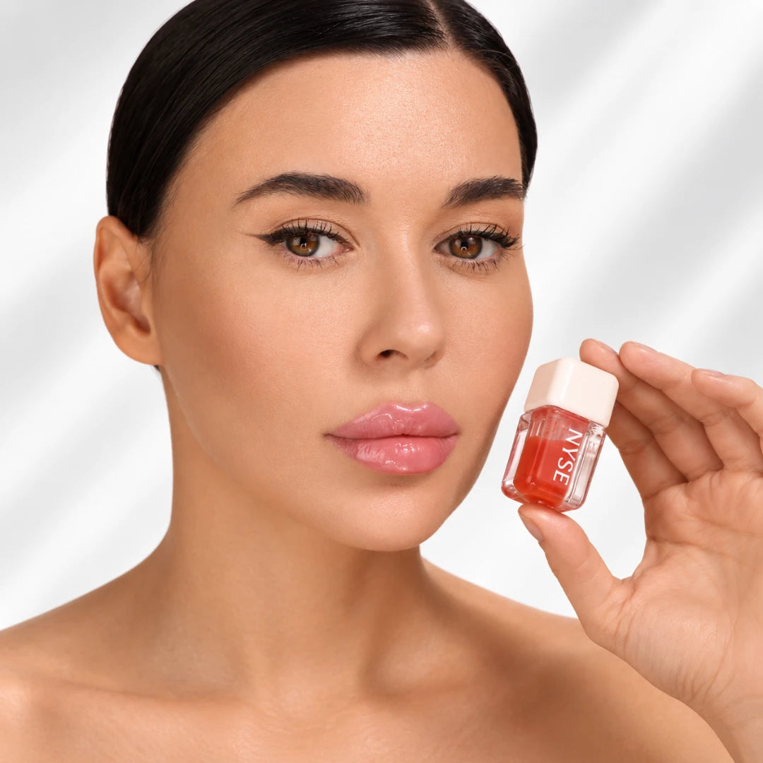 NYSE Lip Oil Gloss Lippenöl Clear – Make-up-Beispiel