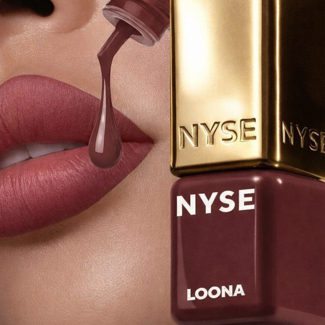 NYSE Loona pigmento PMU labbra nude freddo marrone con esempio visivo di risultato labbra elegante e naturale