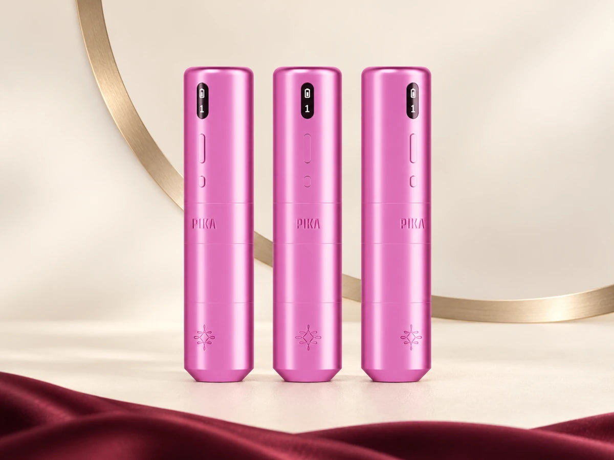 Macchinette PMU NYSE Pika 4.0 rosa su fondo avorio e bordeaux